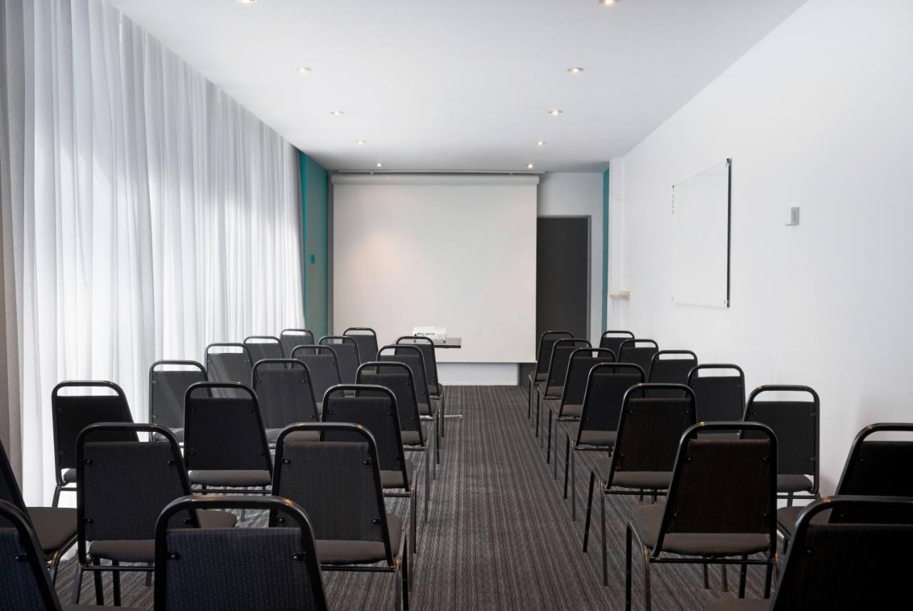 Park Regis Griffin Suites Melbourne Eksteriør billede